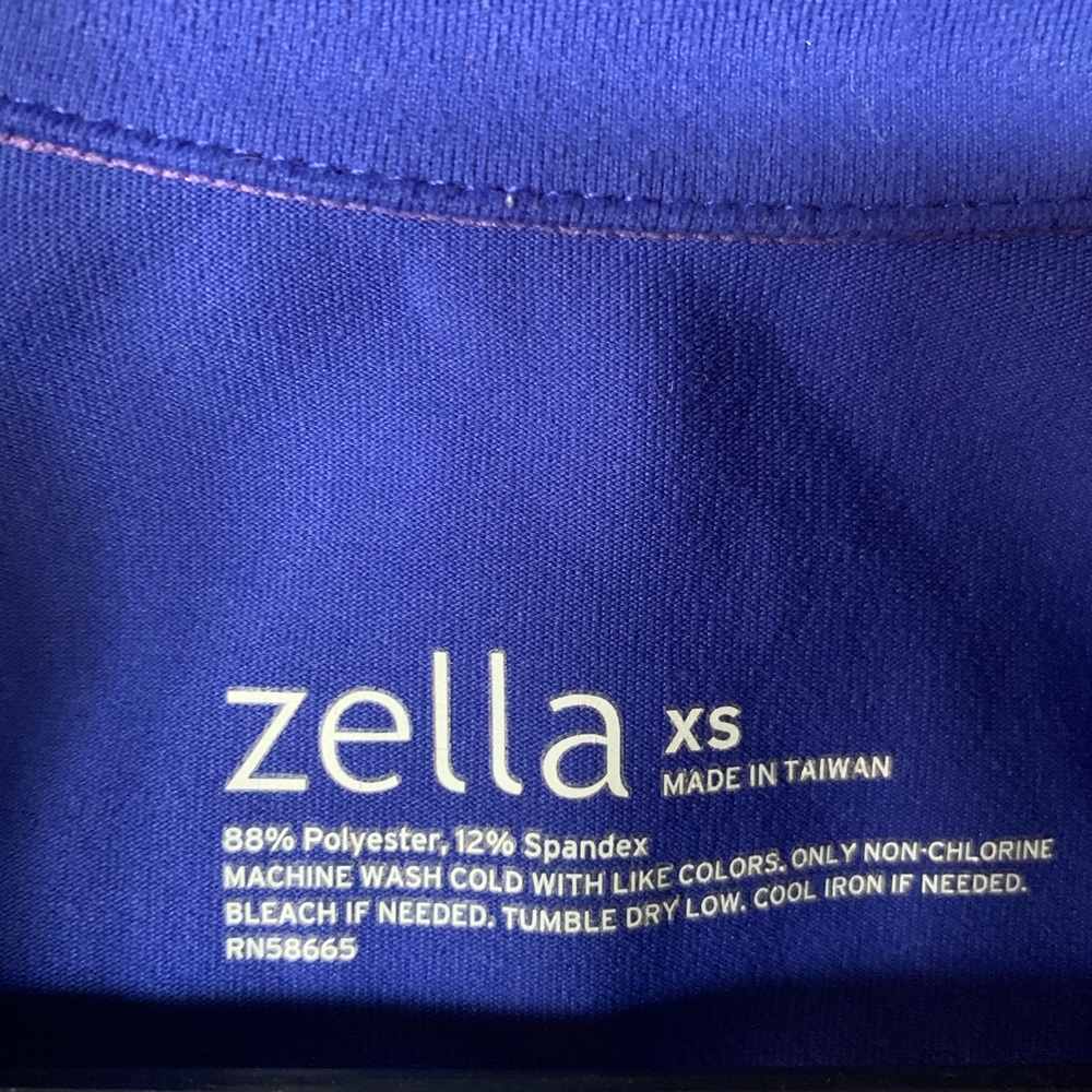 Zella Zip-Up - Picture 3 of 5